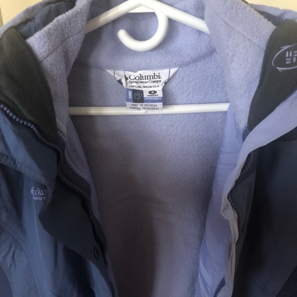 Columbia Women's Ski Jacket - Picture 4 of 4